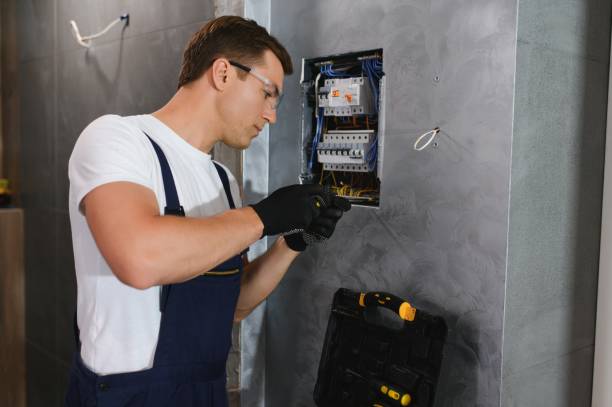 Best Circuit Breaker Repair  in Lakewood, CO